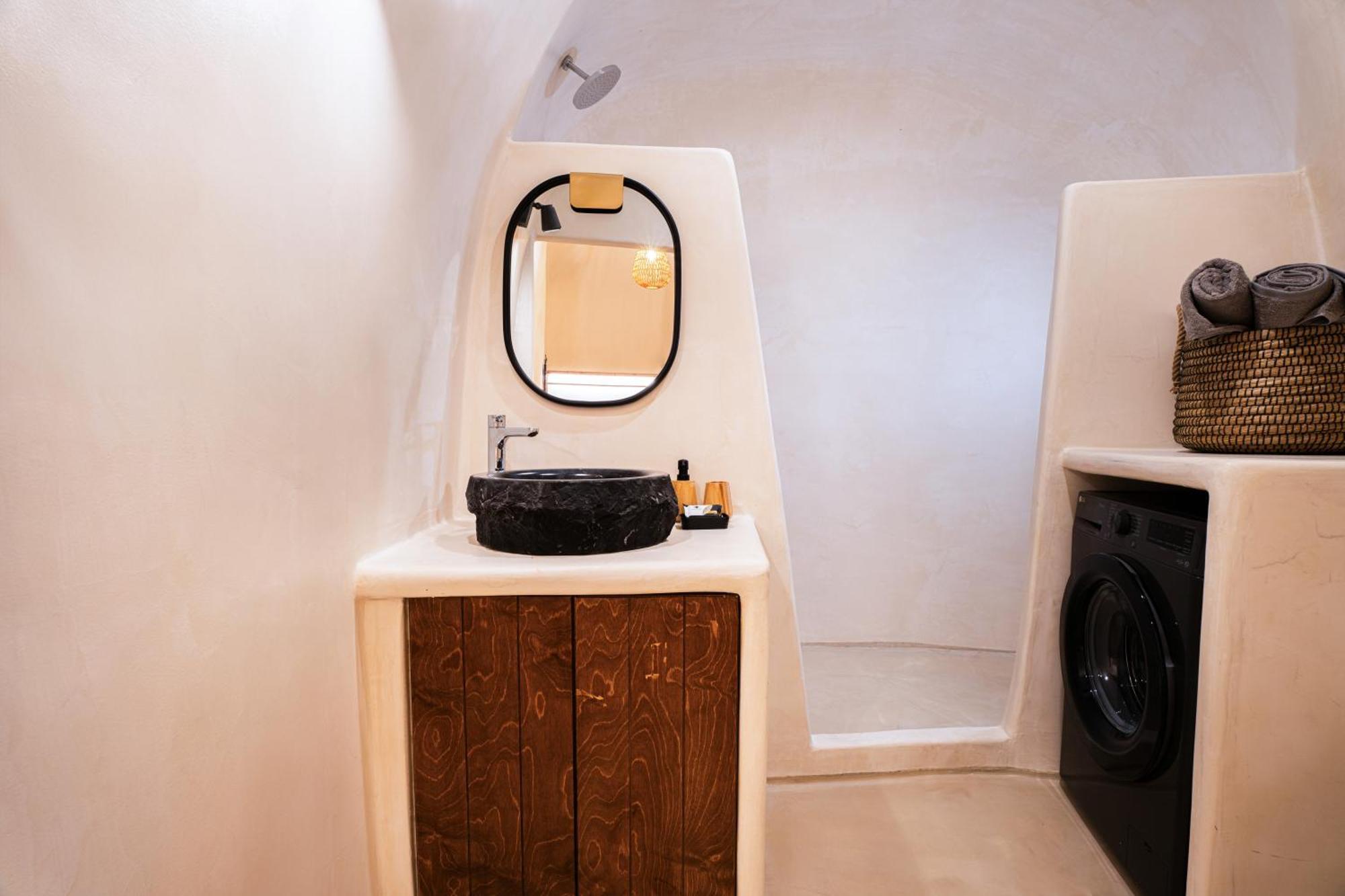 Approxi Cave: 2-Bedroom Retreat Éxo Goniá Dış mekan fotoğraf